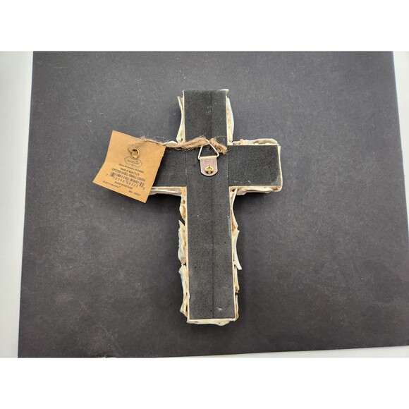 Mud Pie ~ Oyster Shell Cross ~ 6.5" ~ Item #4261123 - Picture 2 of 5